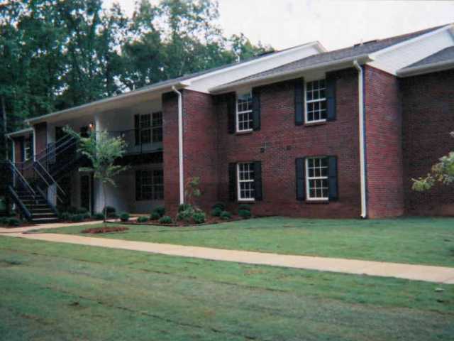 Photo of ENGLEWOOD APTS. Affordable housing located at 185 LA RUE FINIS LEESBURG, AL 35983