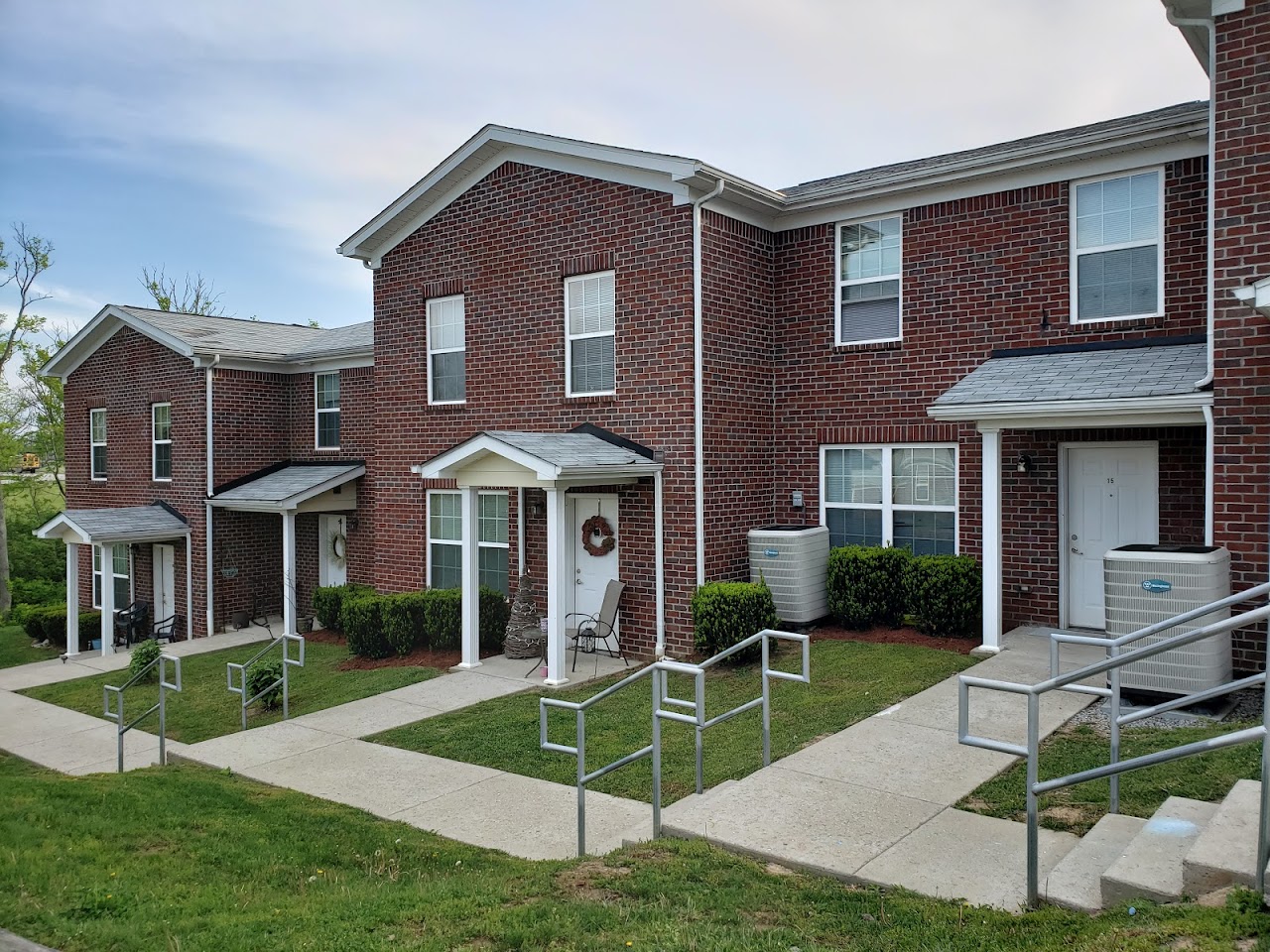 Photo of MENEMSHA TOWNHOMES. Affordable housing located at HOLLAN CIRCLE MAYSVILLE, KY 41056