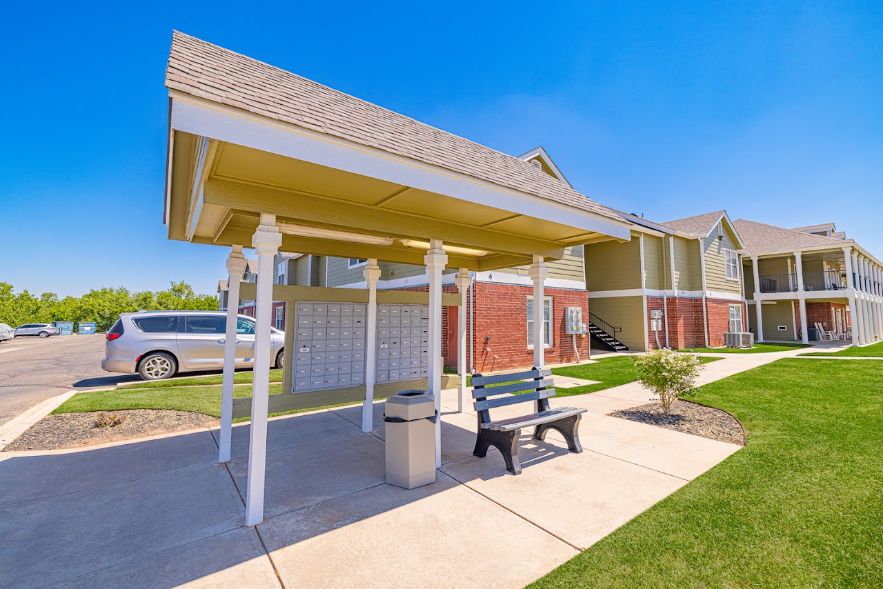 Photo of SAVANNAH HOUSE OF GUTHRIE. Affordable housing located at 510 E PLEASANT HILL DR GUTHRIE, OK 73044