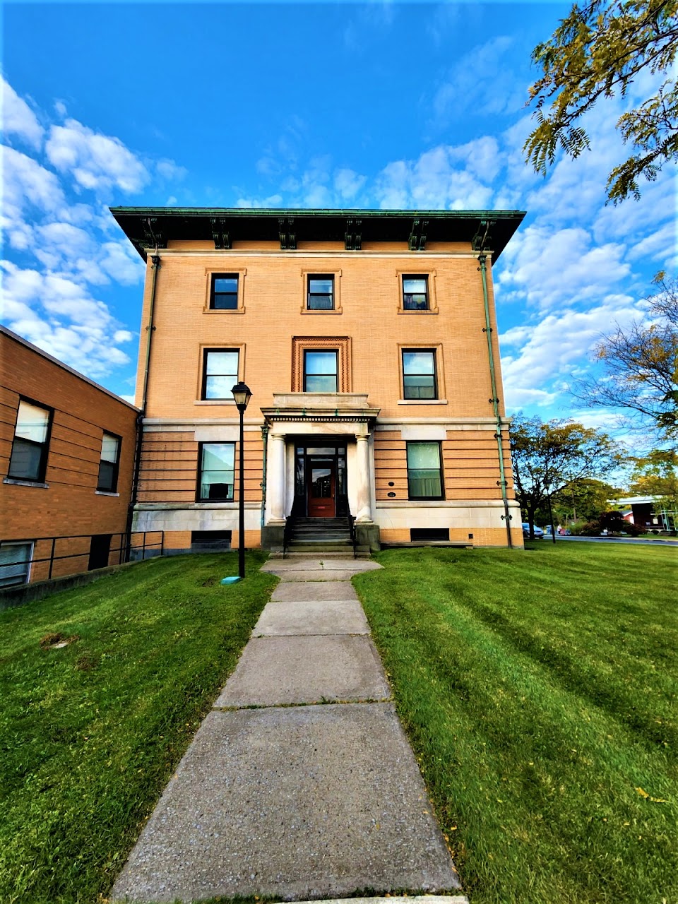 Photo of THOMPSON APTS. Affordable housing located at 120 N MAIN ST CANANDAIGUA, NY 14424