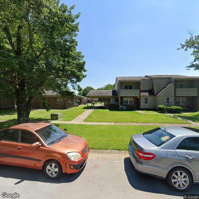 Photo of BERRYTOWN APARTMENTS at HEAFER ROAD LOUISVILLE, KY 40223