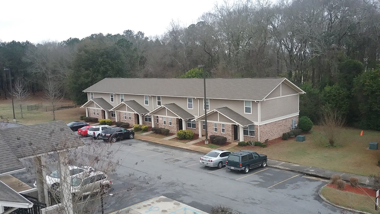 Photo of WINDWOOD VILLAS APARTMENTS. Affordable housing located at 331 LOBLOLLY LN CAIRO, GA 39828