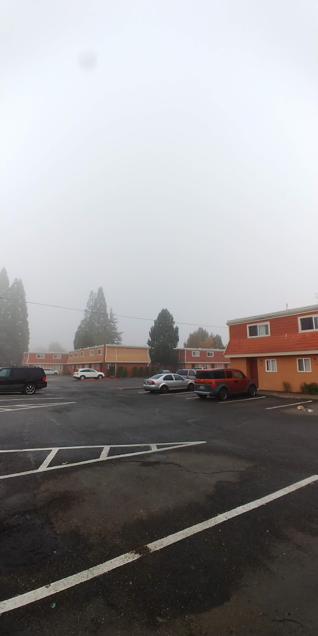 Photo of SUNSET GARDENS APTS. Affordable housing located at 951 SE 13TH AVE HILLSBORO, OR 97123