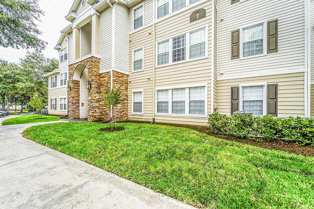 Photo of BROOKWOOD FOREST. Affordable housing located at 1250 BROOKWOOD FOREST BLVD JACKSONVILLE, FL 32225