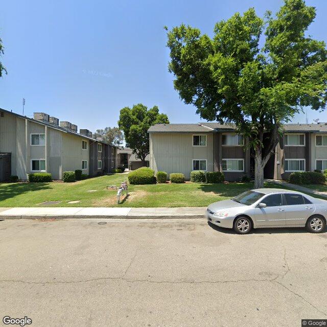 Photo of PARKSIDE VILLAGE APTS. Affordable housing located at 1151 N VILLA AVE DINUBA, CA 93618