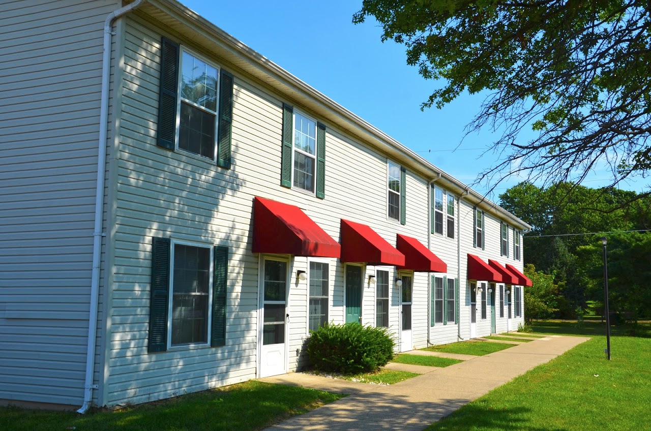 Photo of VILLAGE SQUARE APTS. Affordable housing located at 185 N MAIN ST PEEBLES, OH 45660